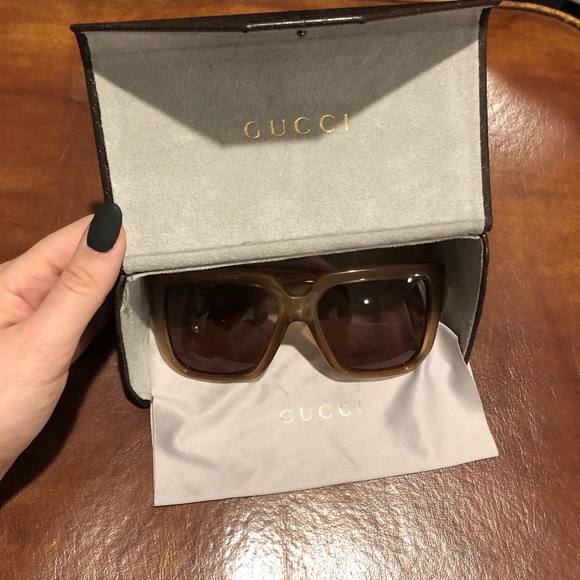 Gucci Accessories - GUCCI Opal Beige Sunglasses